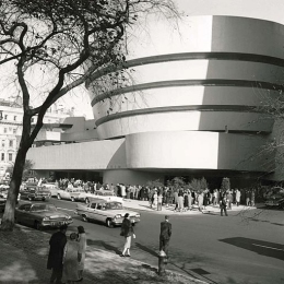 Frank Lloyd Wright in mostra nel suo Guggenheim
